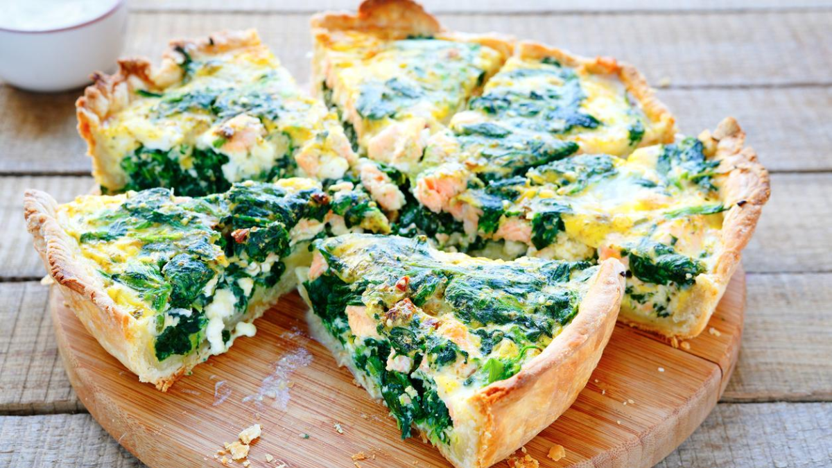 &nbsp;Cómo hacer la tarta de espinaca y salsa blanca más sencilla: la receta