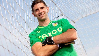 Emiliano Martínez fue presetado como nuevo arquero del Aston Villa