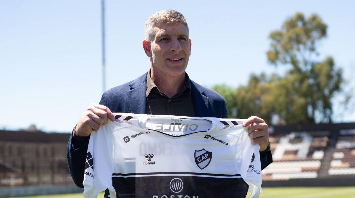 Martín Palermo no renueva su contrato y dejará de ser el DT de Platense Martín Palermo no renueva su contrato y dejará de ser el DT de Platense