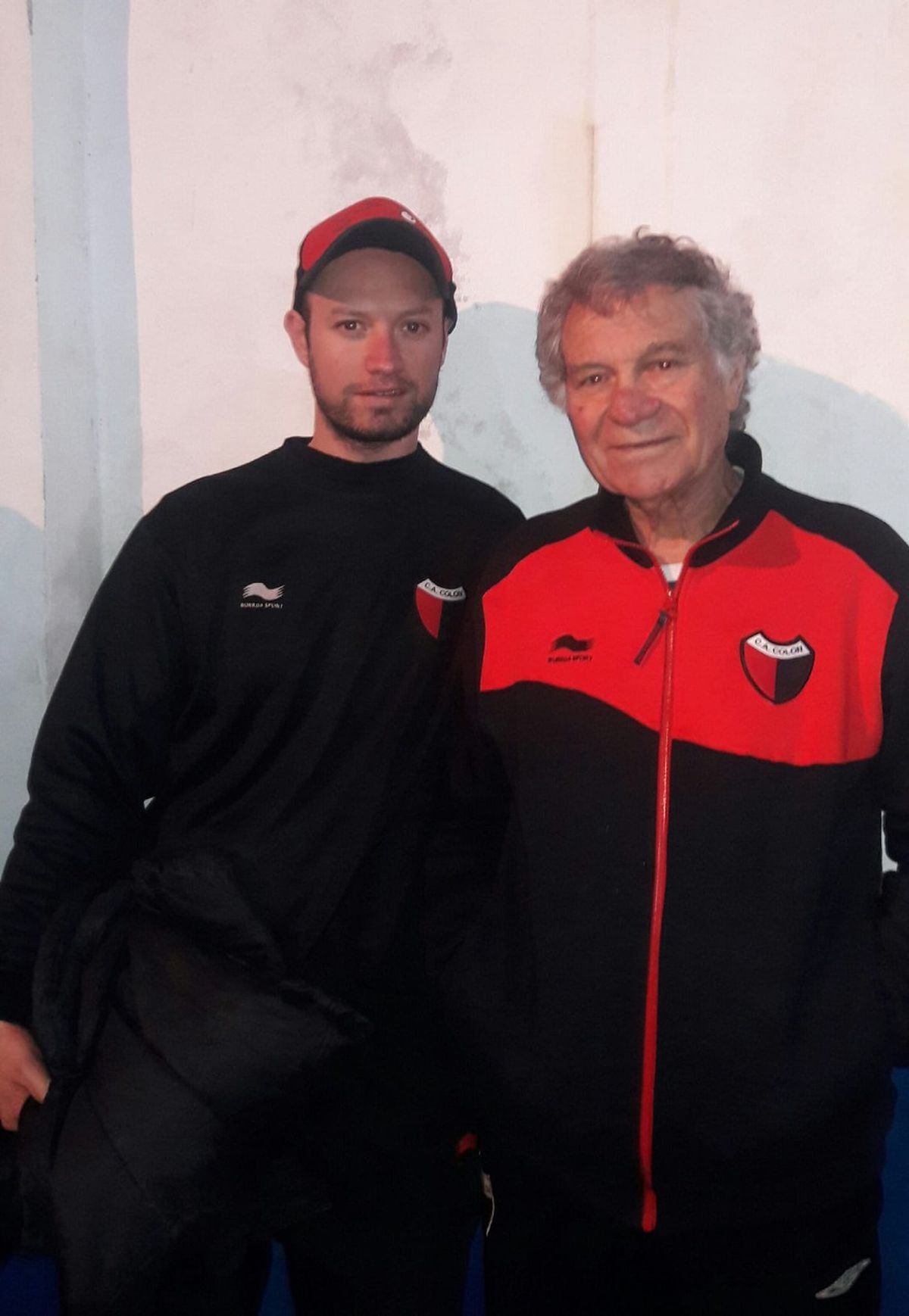 Con el correr de los años, su hijo Carlos comenzó a trabajar con él en el gimnasio del Club Atlético Colón (no solo como técnico sino, también, como manager y organizador de festivales amateurs y profesionales) el cual, ahora, seguirá el imborrable camino trazado por su padre, el mejor maestro que pudo tener.