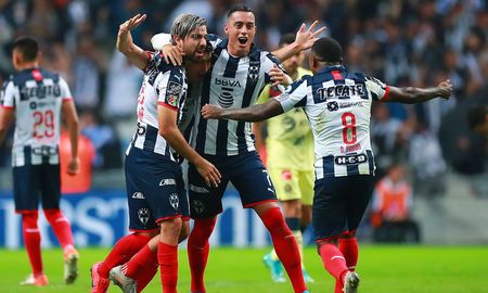 Sin campeón y sin fecha cierta para comenzar el próximo torneo, la Liga MX se dio por concluída este viernes. Sin campeón y sin fecha cierta para comenzar el próximo torneo, la Liga MX se dio por concluída este viernes.