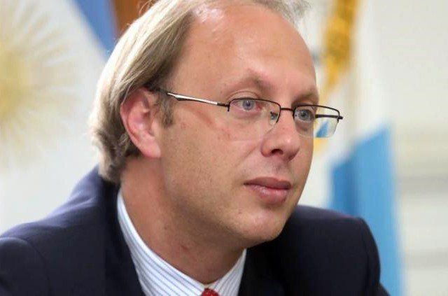 Saglione: “Santa Fe no quiere echar leña al fuego por la situación del país”
