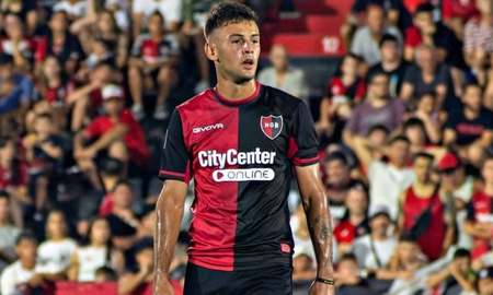 El insólito motivo por el que se cayó el pase de un futbolista de Rosario El insólito motivo por el que se cayó el pase de un futbolista de Rosario