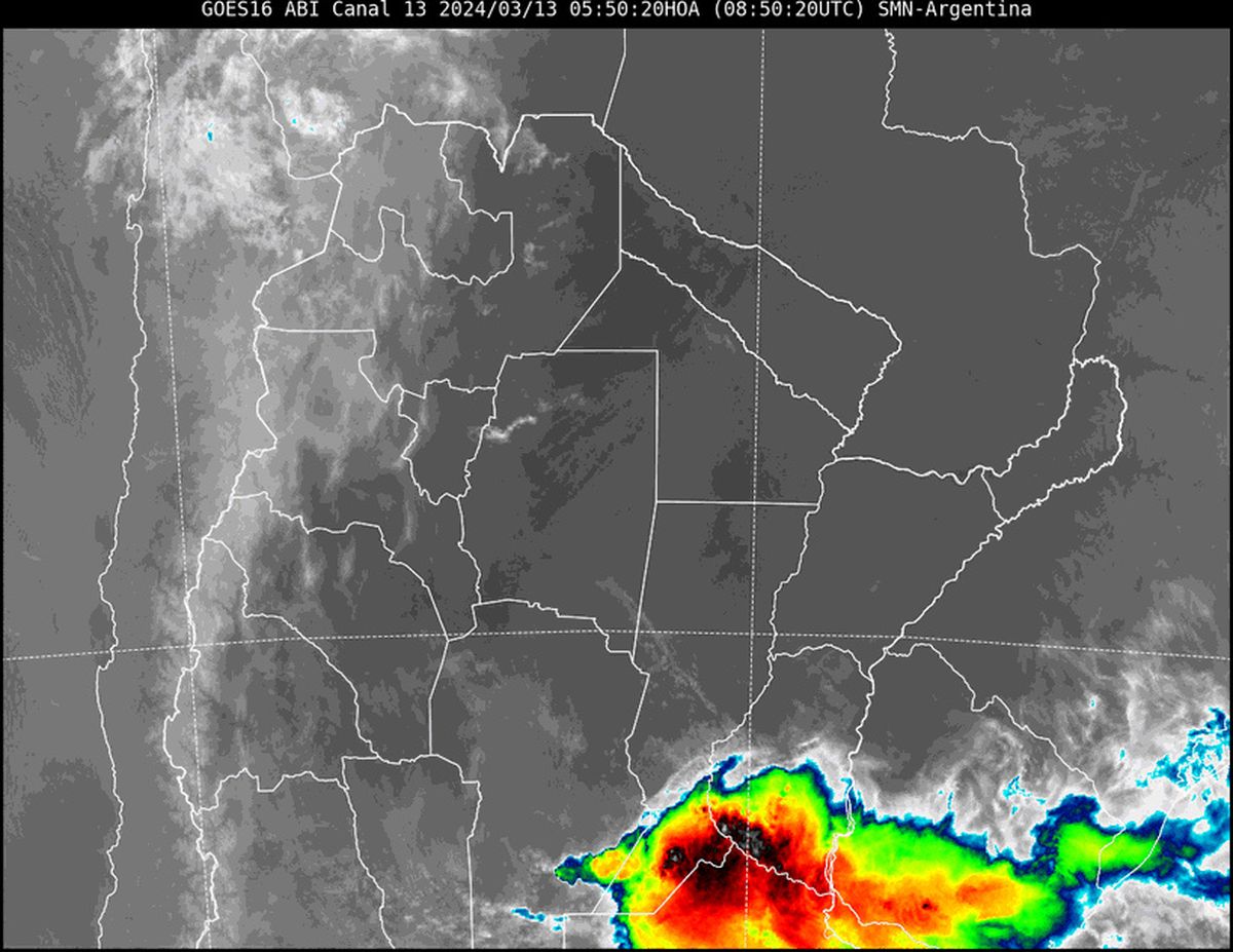 Imagen satelital: así llegaba la tormenta al sur de la provincia de Santa Fe. Imagen satelital: así llegaba la tormenta al sur de la provincia de Santa Fe.