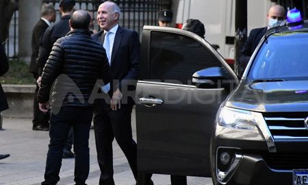 Lorenzetti celebró el rechazo al proyecto del oficialismo que buscaba que jueces y fiscales paguen Ganancias. Lorenzetti celebró el rechazo al proyecto del oficialismo que buscaba que jueces y fiscales paguen Ganancias.