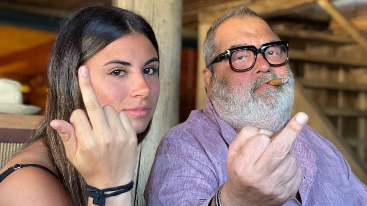 Jorge Lanata junto a su hija Lola. Jorge Lanata junto a su hija Lola.