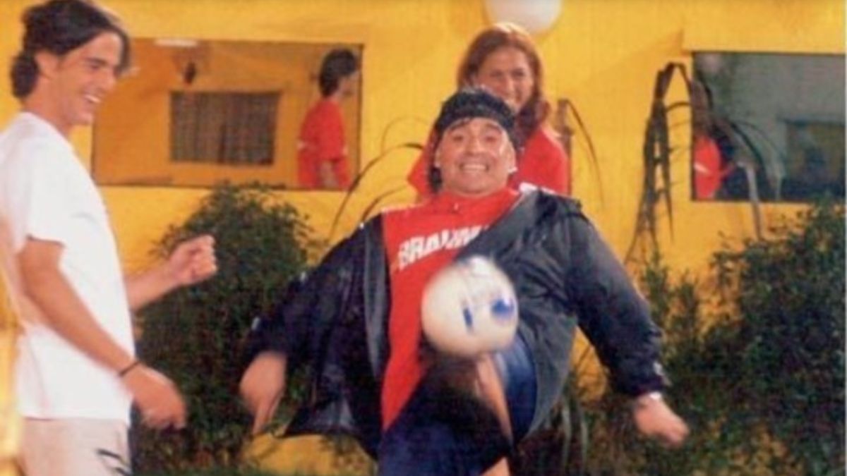 Diego Maradona participó en Gran Hermano 2001, la primera edición del reality en el país. Diego Maradona participó en Gran Hermano 2001, la primera edición del reality en el país.