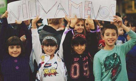 reclaman a la anses por demoras en entrega de reparaciones economicas a huerfanos por femicidios reclaman a la anses por demoras en entrega de reparaciones economicas a huerfanos por femicidios