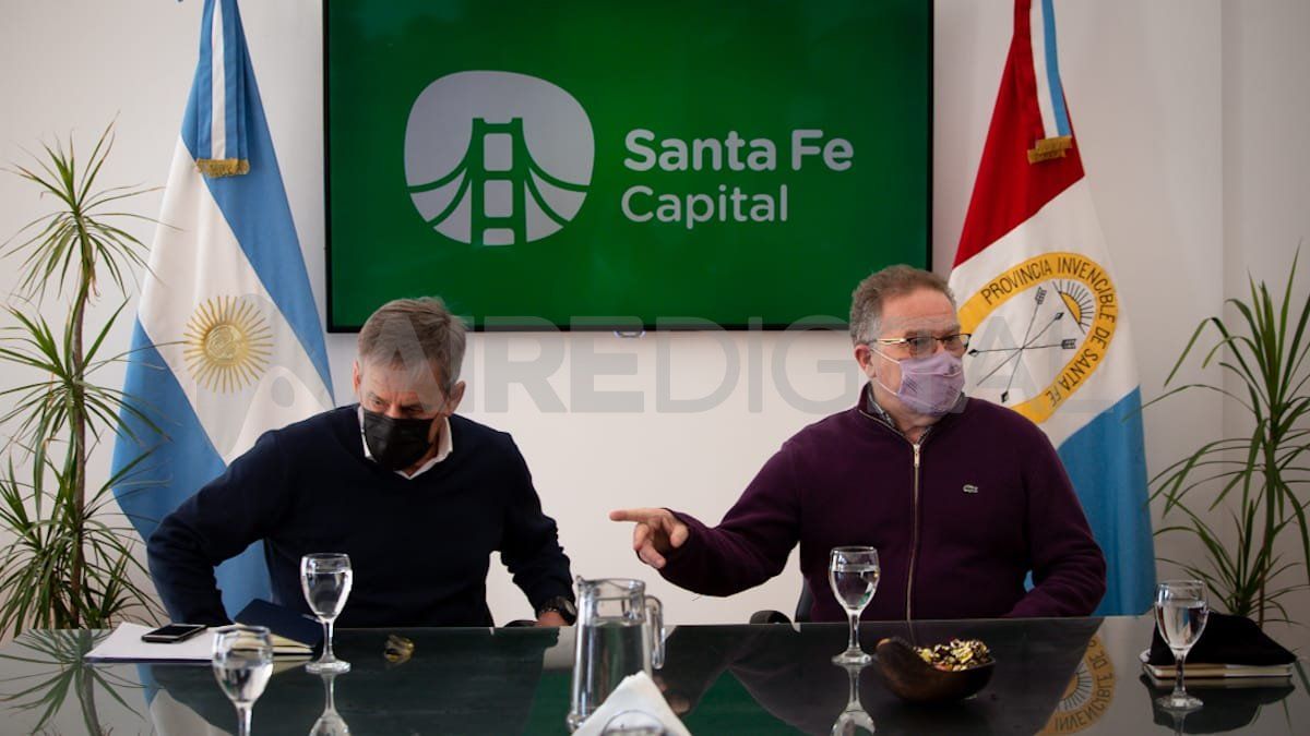 Al hacer un balance del encuentro con el intendente de Santa Fe