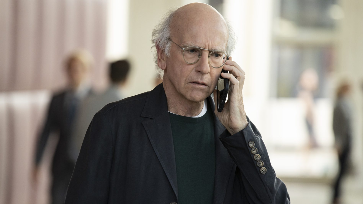 "Curb Your Enthusiasm" es una comedia negra estadounidense originaria del año 2000.