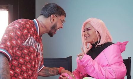 karol g y anuel aa, rodeados de monos y leones en sus vacaciones karol g y anuel aa, rodeados de monos y leones en sus vacaciones