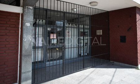 Las escuelas de Santa Fe deberán permanecer cerradas por lo que no se podrán entregar materiales ni realizar tutorías o consultas. Las escuelas de Santa Fe deberán permanecer cerradas por lo que no se podrán entregar materiales ni realizar tutorías o consultas.