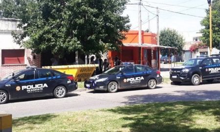 El hallazgo de los restos de Caterina se dio en 2019, en una vivienda de Aristóbulo del Valle al 7700. El hallazgo de los restos de Caterina se dio en 2019, en una vivienda de Aristóbulo del Valle al 7700.