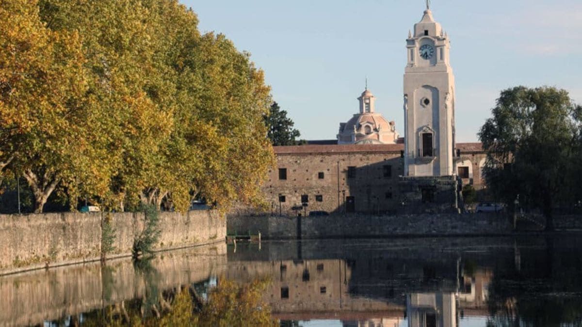 El Tajamar, el dique artificial más antiguo de Córdoba, es otro de los atractivos imperdibles. El Tajamar, el dique artificial más antiguo de Córdoba, es otro de los atractivos imperdibles.