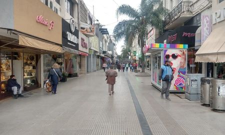 La Municipalidad informó los servicios que se garantizan a la población durante este jueves y viernes, con motivo de la conmemoración de Semana Santa. También, desde el gobierno provincial se dio a conocer el operativo de vacunación contra el Covid -19. La Municipalidad informó los servicios que se garantizan a la población durante este jueves y viernes, con motivo de la conmemoración de Semana Santa. También, desde el gobierno provincial se dio a conocer el operativo de vacunación contra el Covid -19.
