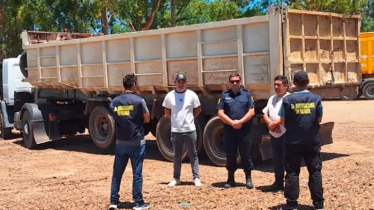 Esta mañana la policía secuestró un camión para pericias, que podría estar involucrado en el accidente.