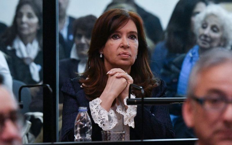 El fiscal Stornelli pidió elevar a juicio oral a Cristina Kirchner por la causa cuadernos