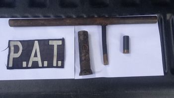 El hombre detenido en Santa Fe llevaba un arma tipo tumbera.