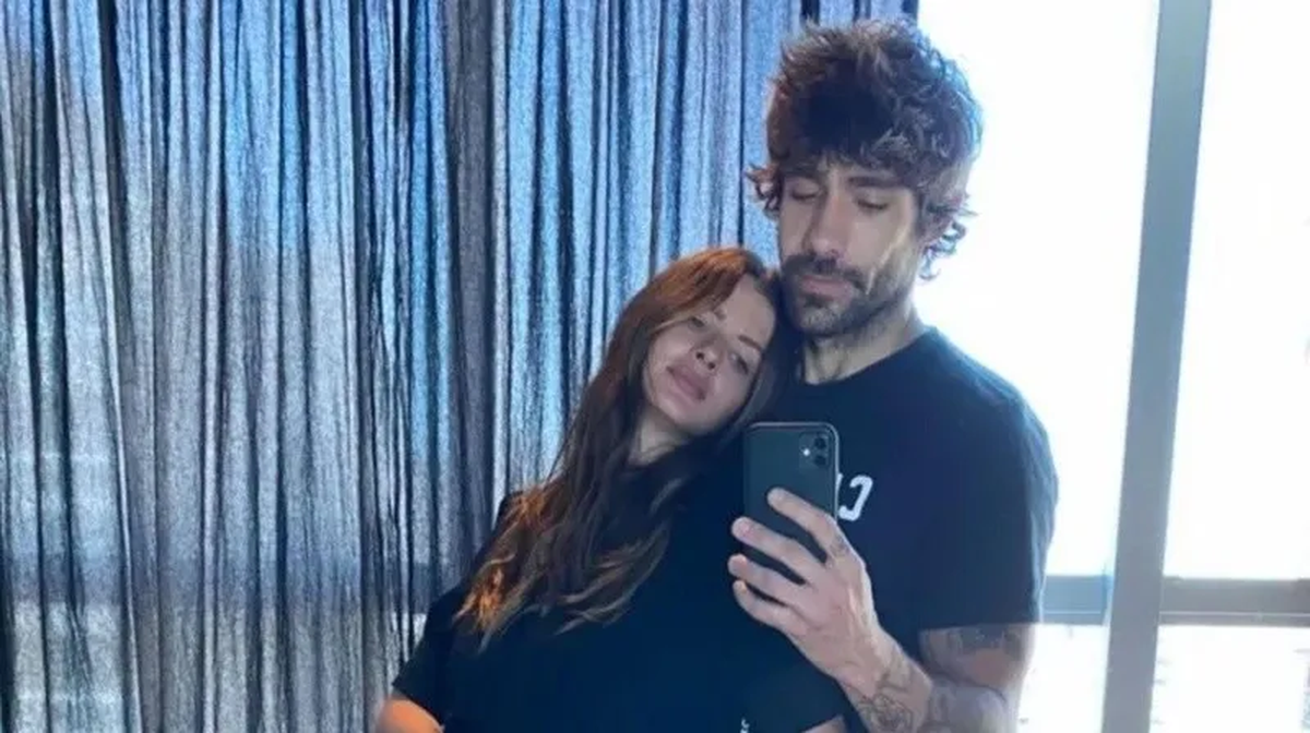 La China Suárez y Armando Mena Navareño.