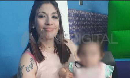 Elizabeth Poletti, era de la ciudad de Santa Fe y fue víctima de femicidio en Comodoro Rivadavia, a manos de su expareja, quien luego del crimen se suicidó Elizabeth Poletti, era de la ciudad de Santa Fe y fue víctima de femicidio en Comodoro Rivadavia, a manos de su expareja, quien luego del crimen se suicidó