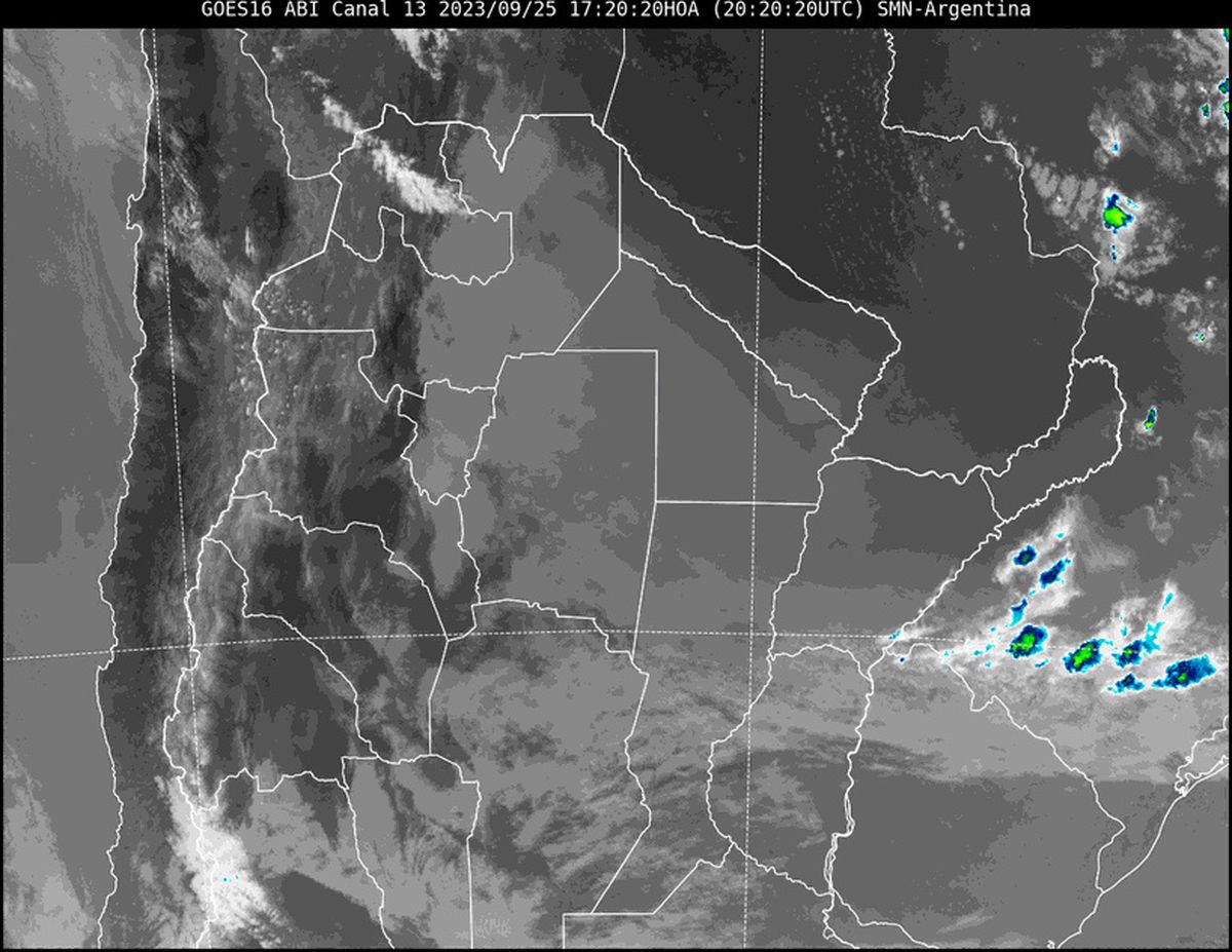 En la imagen satelital se observa que continuamos con abundante nubosidad en toda la región. En la imagen satelital se observa que continuamos con abundante nubosidad en toda la región.