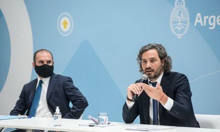 El Gabinete Económico, encabezado por el jefe de Gabinete, Santiago Cafiero. Foto NA El Gabinete Económico, encabezado por el jefe de Gabinete, Santiago Cafiero. Foto NA