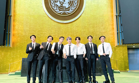 El grupo de Kpop, BTS, emitió unas palabras esperanzadoras para las generaciones futuras en la 76a sesión de la Asamblea General de las Naciones Unidas. El grupo de Kpop, BTS, emitió unas palabras esperanzadoras para las generaciones futuras en la 76a sesión de la Asamblea General de las Naciones Unidas.