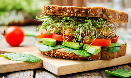 Recetas vegetarianas que aportan todos los nutrientes necesarios para tu jornada laboral. Recetas vegetarianas que aportan todos los nutrientes necesarios para tu jornada laboral.