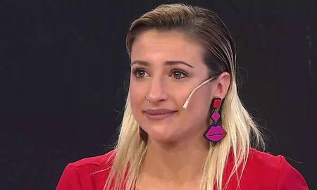 ¡a lo michael jackson! bianca iovanetti aparecio en tv recien operada y con vendas ¡a lo michael jackson! bianca iovanetti aparecio en tv recien operada y con vendas