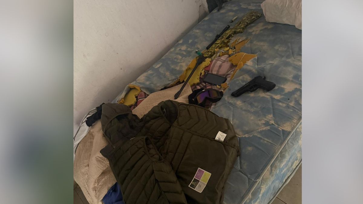 Tras el ataque en barrio Guadalupe Oeste, las autoridades detuvieron a un hombre de 26 a&ntilde;os y secuestraron un arma de fuego y dos aires comprimidos.