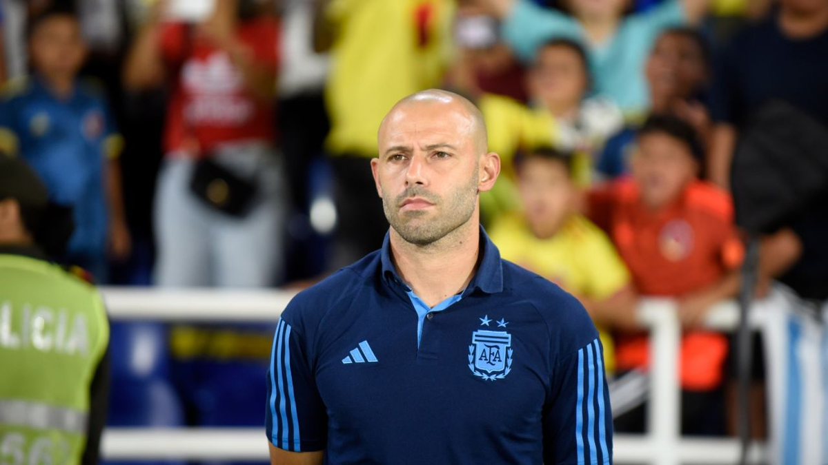 Javier Mascherano debutó con una victoria en el Mundial Sub 20 de Fútbol.