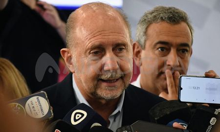 El gobernador de la provincia de Santa Fe, Omar Perotti, volvió a referirse a la situación de violencia ejercida por parte de bandas narcotraficantes en Rosario. El gobernador de la provincia de Santa Fe, Omar Perotti, volvió a referirse a la situación de violencia ejercida por parte de bandas narcotraficantes en Rosario.