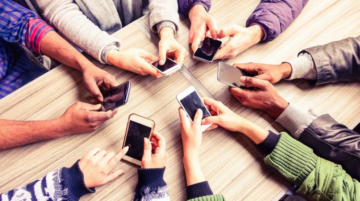 Paso a paso: cómo ocultar conversaciones en whatsapp