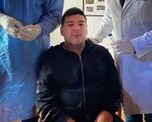 Maradona recibió este miércoles el alta y abandonó la Clínica de Olivos y continuará con su tratamiento por el cuadro de abstinencia en una vivienda de Nordelta. Maradona recibió este miércoles el alta y abandonó la Clínica de Olivos y continuará con su tratamiento por el cuadro de abstinencia en una vivienda de Nordelta.