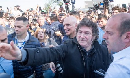 Javier Milei en Agroactiva 2024. Es su primera visita oficial a la provincia de Santa Fe desde que asumió como presidente. Javier Milei en Agroactiva 2024. Es su primera visita oficial a la provincia de Santa Fe desde que asumió como presidente.