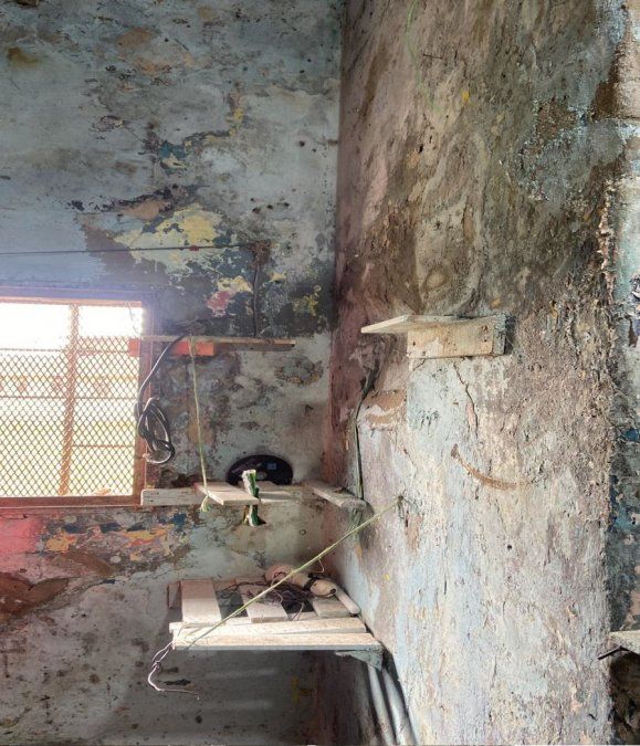 Estado del edificio de la cárcel de Las Flores.