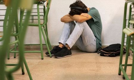 La violencia escolar es una problemática que mantiene en alerta a las autoridades. La violencia escolar es una problemática que mantiene en alerta a las autoridades.