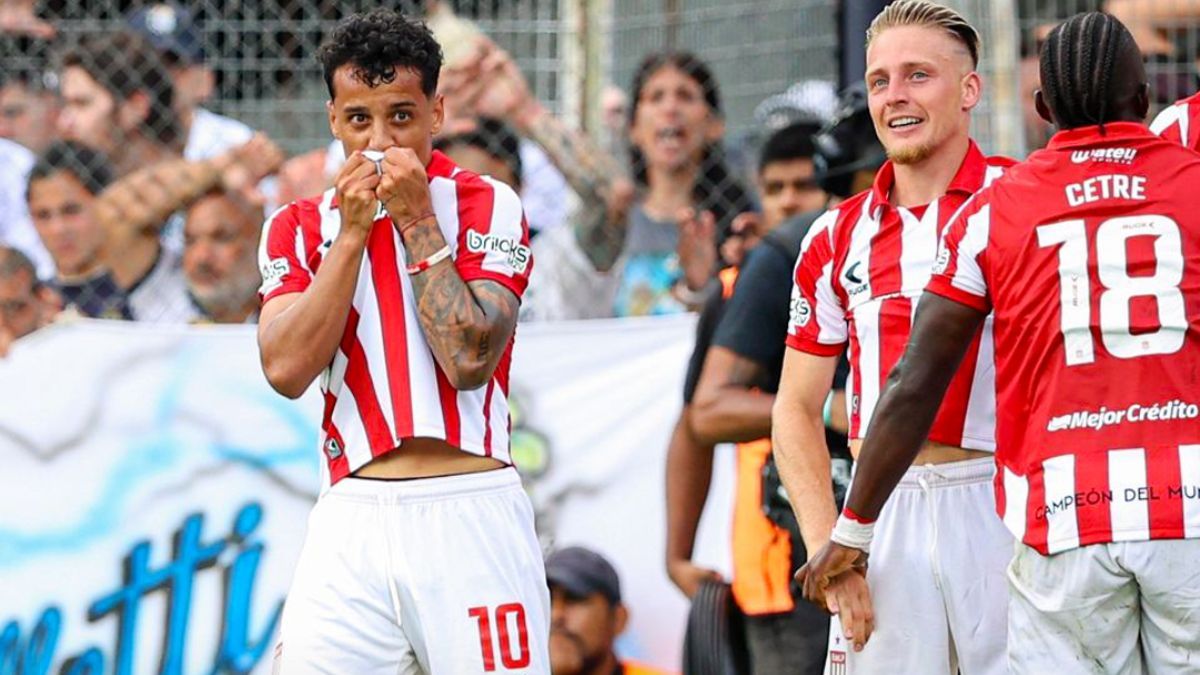 Estudiantes venció 1 a 0 a Gimnasia en las semifinales del Torneo Clausura.