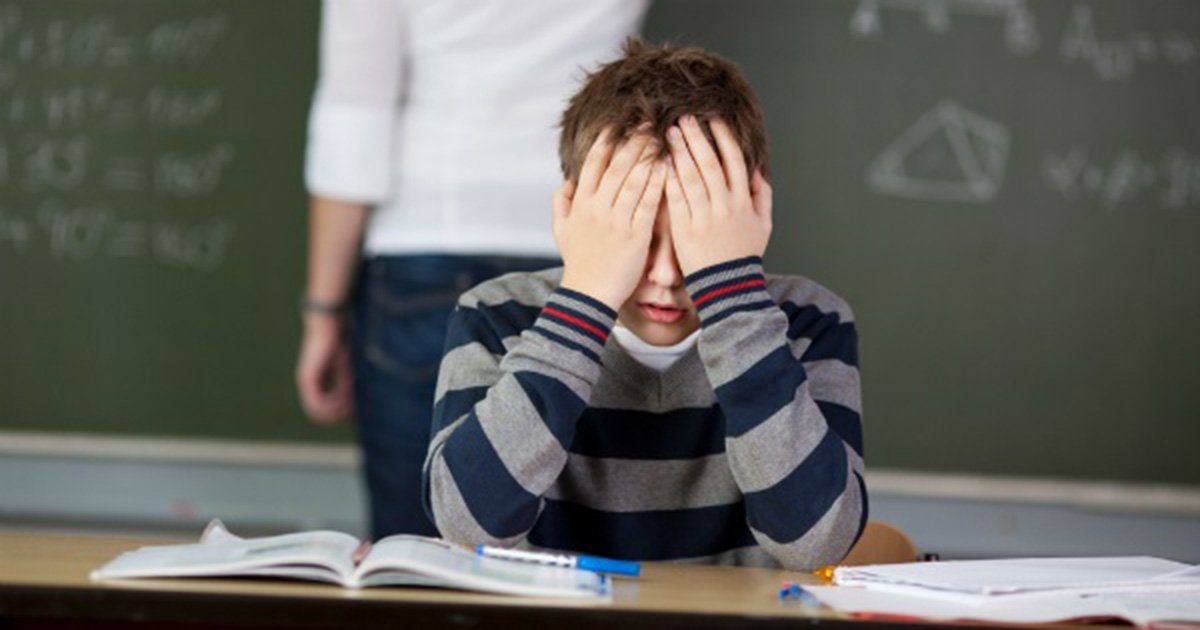 En Argentina casi la mitad (46%) de los alumnos de 3er grado de primaria se ubican en el nivel más bajo de lectura en la prueba regional. En Argentina casi la mitad (46%) de los alumnos de 3er grado de primaria se ubican en el nivel más bajo de lectura en la prueba regional.