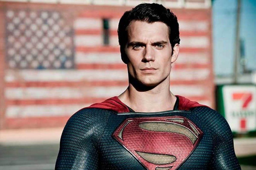 Henry Cavill adquirió fama a nivel mundial interpretando a Superman.