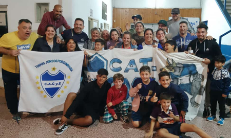 Itatí Corman nueva presidenta de Gimnasia y Esgrima de Ciudadela: Queremos recuperar otros deportes. Itatí Corman nueva presidenta de Gimnasia y Esgrima de Ciudadela: Queremos recuperar otros deportes.