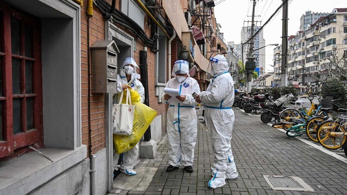 La metrópolis china de Shanghai registró hoy más de 23.000 nuevos contagios de coronavirus en un día.