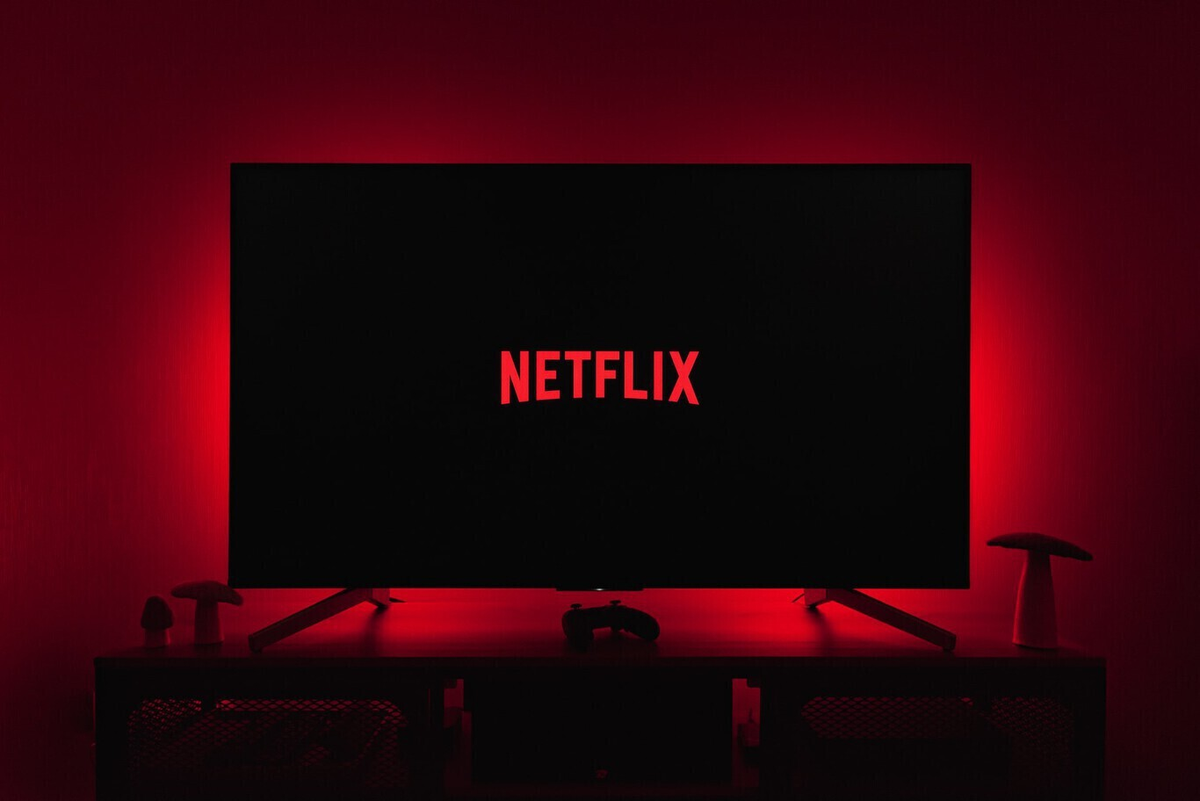 Las plataformas de streaming como Netflix, Apple TV y Spotify ajustan sus tarifas tras el cambio de tipo de cambio solidario. Las plataformas de streaming como Netflix, Apple TV y Spotify ajustan sus tarifas tras el cambio de tipo de cambio solidario.