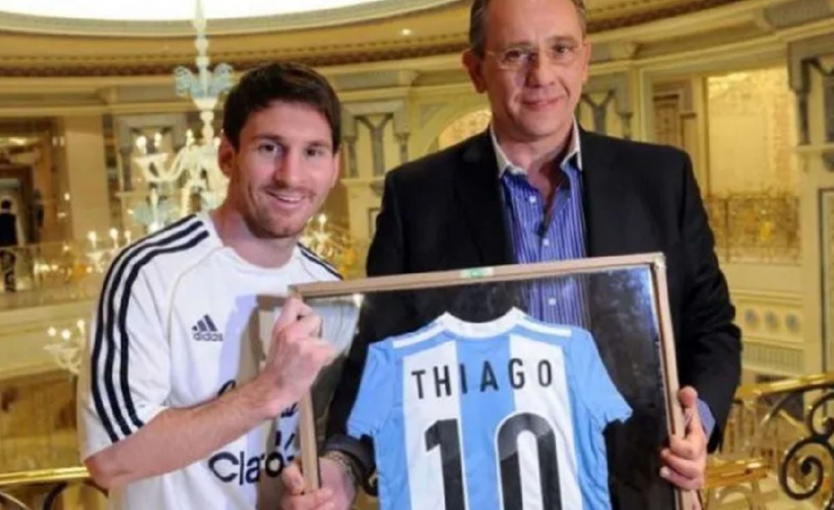 Lerche en sus épocas como dirigente en la selección Argentina y además presidente de Colón. Lerche en sus épocas como dirigente en la selección Argentina y además presidente de Colón.