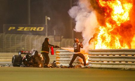 El escalofriante accidente que sufrió Romain Grosjean en el GP de Bahréin 2020. El escalofriante accidente que sufrió Romain Grosjean en el GP de Bahréin 2020.