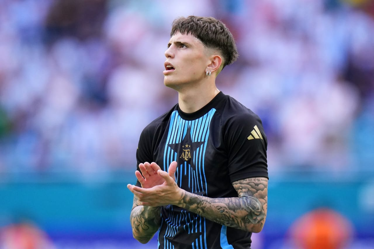 El exorbitante precio que le puso el Manchester United a Alejandro Garnacho