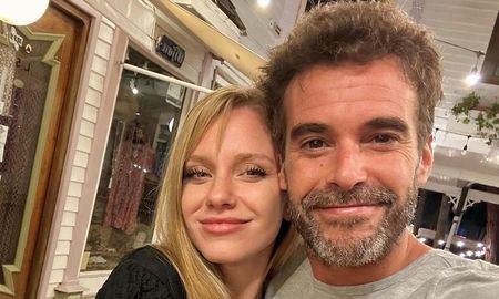 Nicolás Cabré le pidió matrimonio a Rocío Pardo, después de un año de novios. Nicolás Cabré le pidió matrimonio a Rocío Pardo, después de un año de novios.