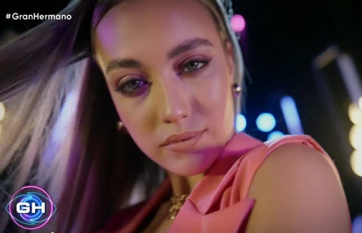 La ropa de Florencia en Gran Hermano le jugó una mala pasada a la participante más nueva de la casa. La ropa de Florencia en Gran Hermano le jugó una mala pasada a la participante más nueva de la casa.