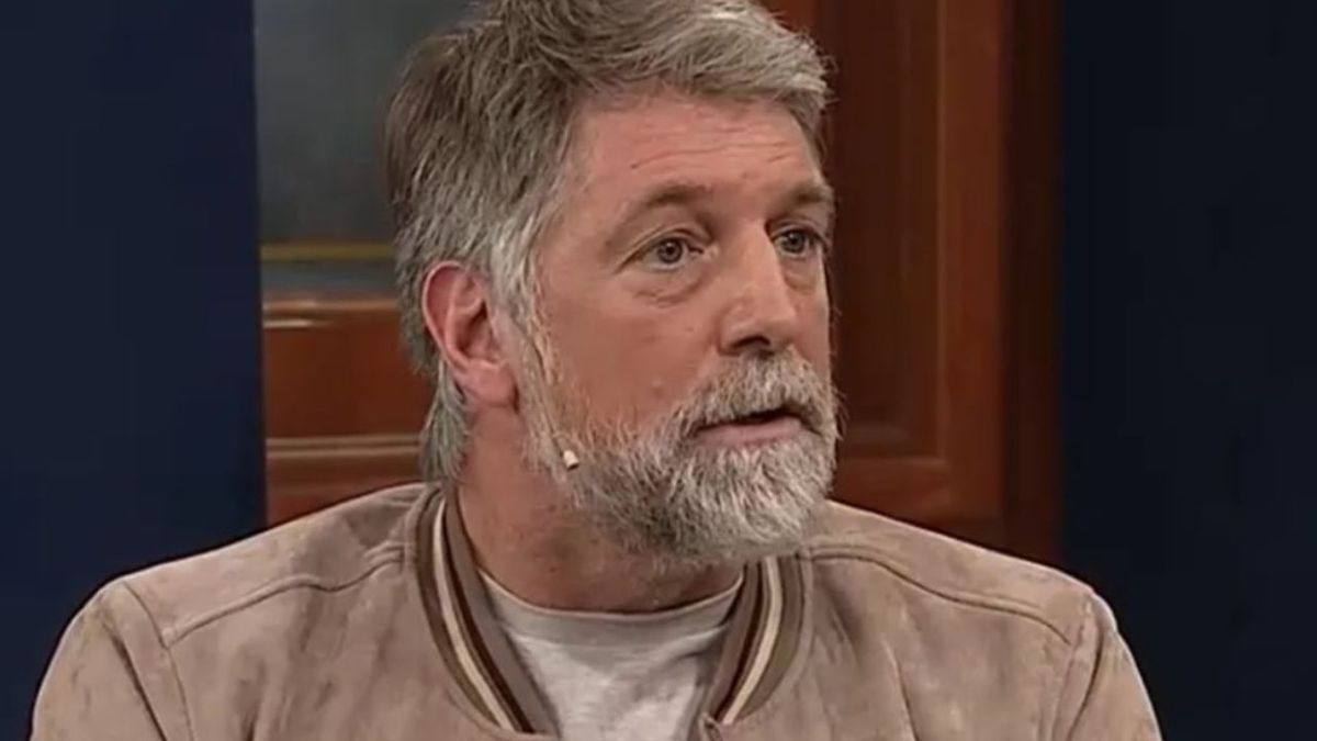 Horacio Cabak hizo un fuerte descargo en las redes sociales por la faltante de neumáticos en el país.