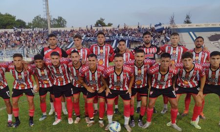 Colón de San Justo enfrenta a Deportivo Rincón de los Sauces en búsqueda de su ascenso al Federal A. Colón de San Justo enfrenta a Deportivo Rincón de los Sauces en búsqueda de su ascenso al Federal A.